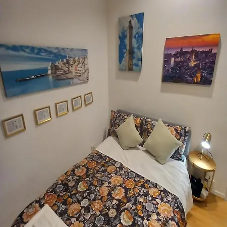 Aquarium Central Loft Appartement Genua