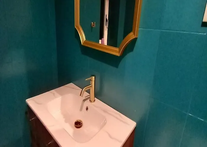 Aquarium Central Loft アパート